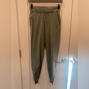 Lululemon Blue Green Ready to Rulu Women’s Joggers (Size 2)